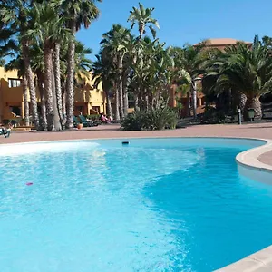 https://oasis-royal-3-piscinas-i.in-canary-islands.com